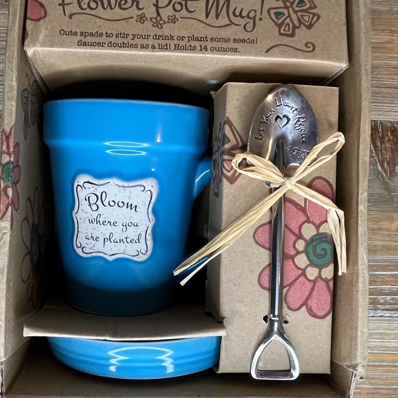 Unique Garden-Themed Ceramic Mug Set - Picture 8 of 8